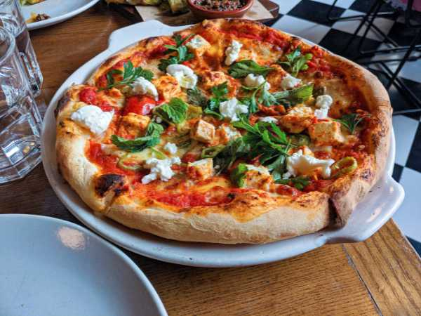 Pizzaria Fratellos - Saboreie uma das melhores pizzas de São Paulo