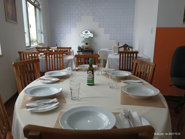 Your Chef - Opções de menu para 1, 2 ou 4 pessoas com uma seleção entre Lasanha, Parmegiana ou Talharim