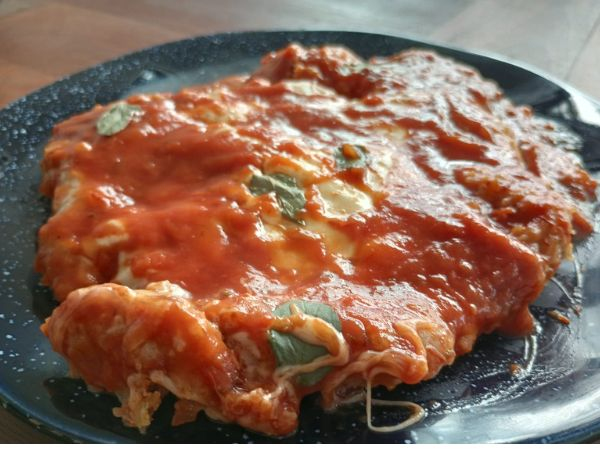 Your Chef - Opções de menu para 1, 2 ou 4 pessoas com uma seleção entre Lasanha, Parmegiana ou Talharim