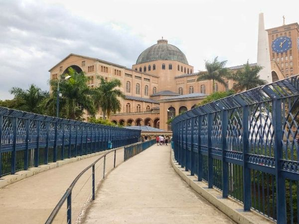 Peregrinação a Aparecida saindo de SP por R$526: Uma jornada espiritual inesquecível