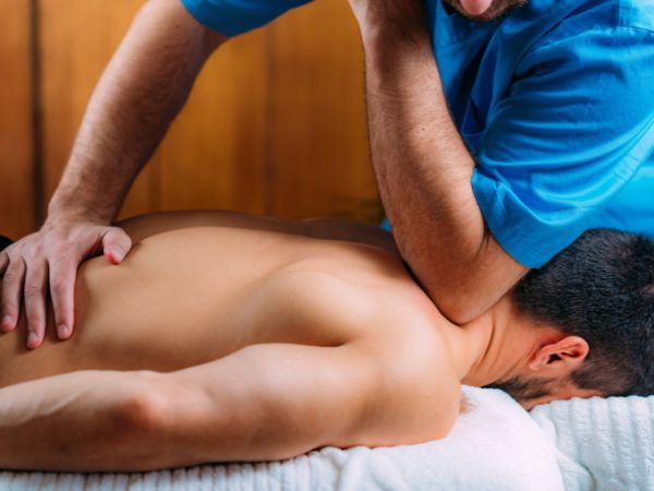 Sessão Profissional de Massagem Tântrica para Homens - R$ 250 | Terapia para Alívio do Estresse e Autoconhecimento no Rio de Janeiro