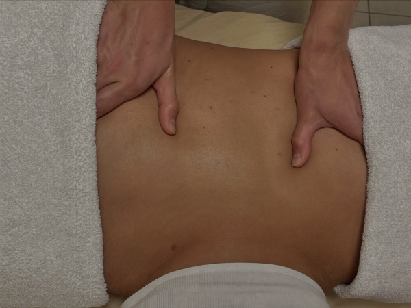 Drenagem facial e linfática na Ferreira Massagem